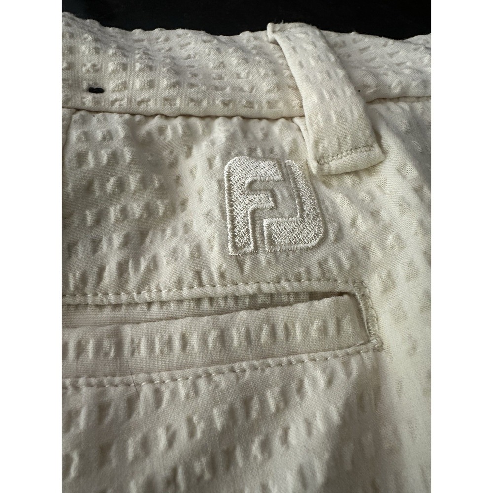 FootJoy Mens Seersucker Golf Shorts Cream White W40 Performance Stretch FJ Logo - Picture 2 of 10